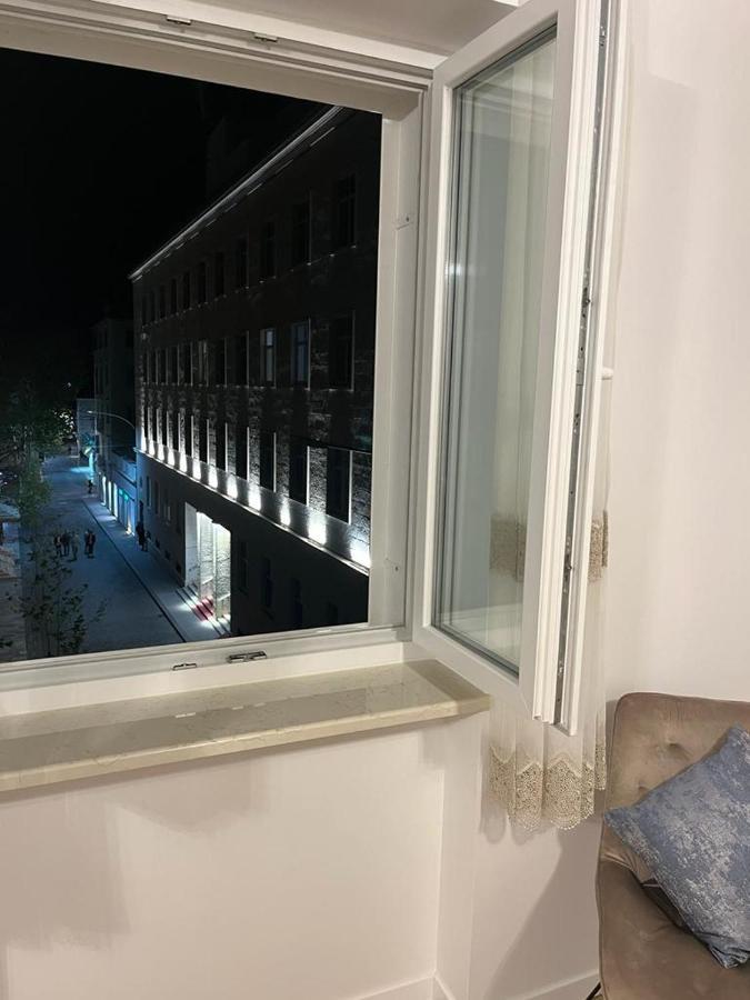 Luxury Accomodation Duje Split Exterior photo